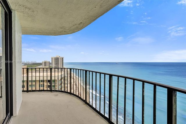 5420 N Ocean Drive 2201, Singer Island, FL 33404