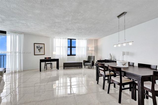 5420 N Ocean Drive 2201, Singer Island, FL 33404