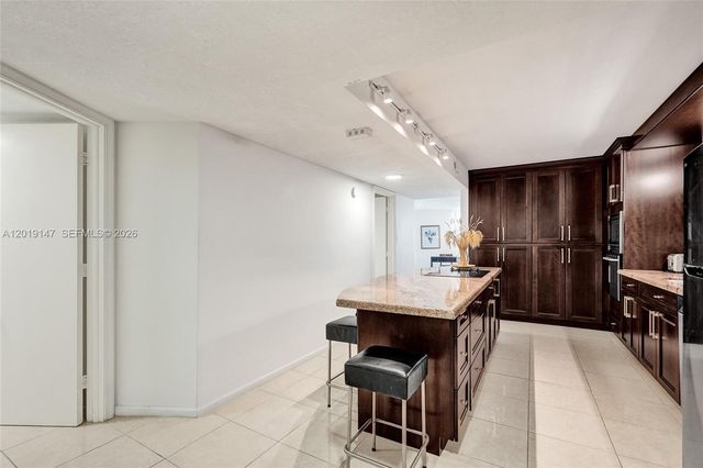 5420 N Ocean Drive 2201, Singer Island, FL 33404