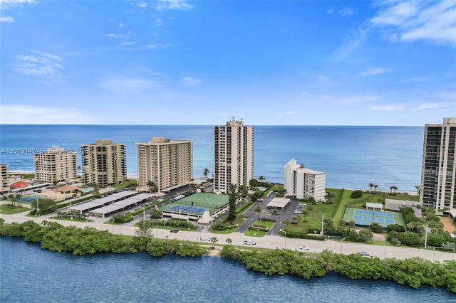 5420 N Ocean Drive 2201, Singer Island, FL 33404