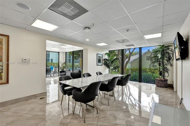 5420 N Ocean Drive 2201, Singer Island, FL 33404