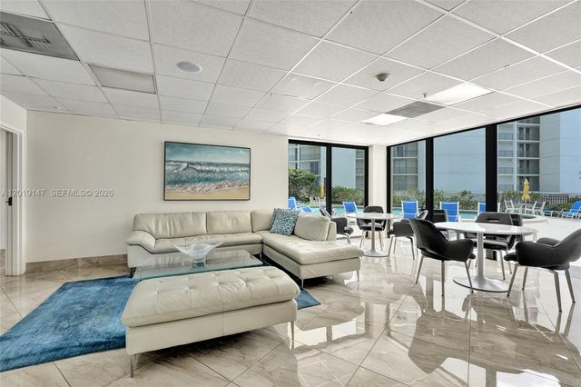 5420 N Ocean Drive 2201, Singer Island, FL 33404