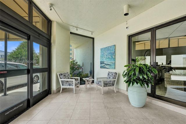 5420 N Ocean Drive 2201, Singer Island, FL 33404