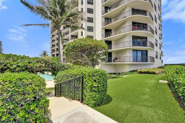 5420 N Ocean Drive 2201, Singer Island, FL 33404