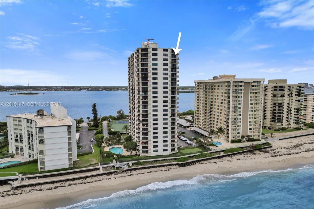 5420 N Ocean Drive 2201, Singer Island, FL 33404