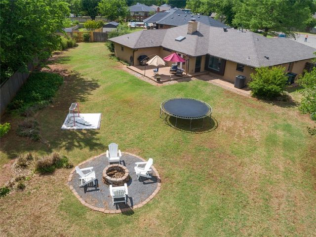 108 Easy Street Court, Edmond, OK 73012