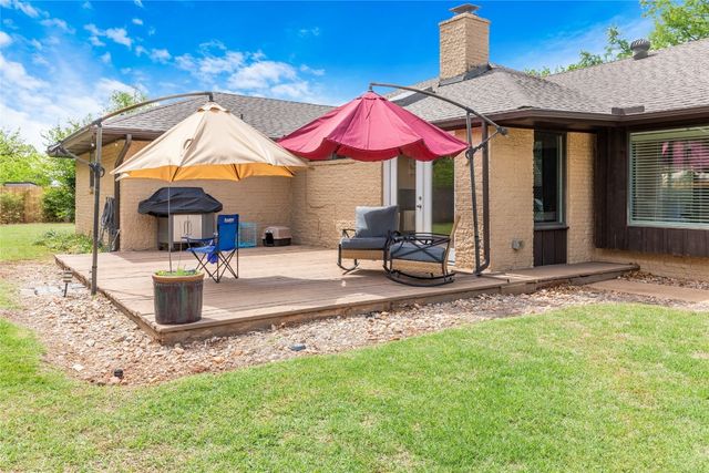 108 Easy Street Court, Edmond, OK 73012