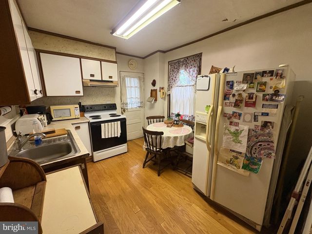 861 N BAMBREY ST, Philadelphia, PA 19130