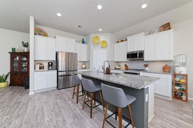 30822 Berkshire Downs Drive, Tomball, TX 77375