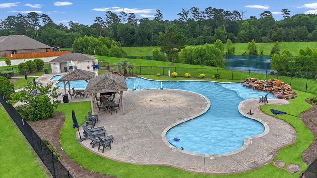30822 Berkshire Downs Drive, Tomball, TX 77375