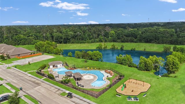 30822 Berkshire Downs Drive, Tomball, TX 77375