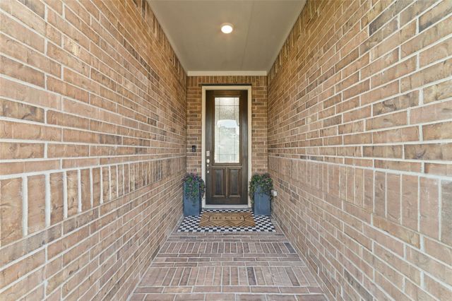 30822 Berkshire Downs Drive, Tomball, TX 77375