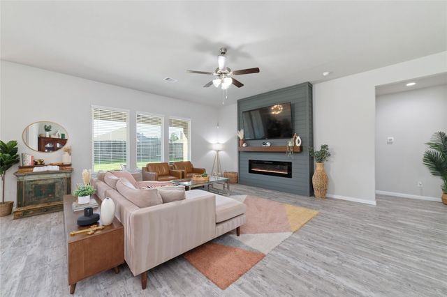 30822 Berkshire Downs Drive, Tomball, TX 77375