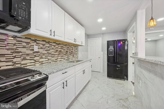 550 WILTSHIRE RD, Upper Darby, PA 19082