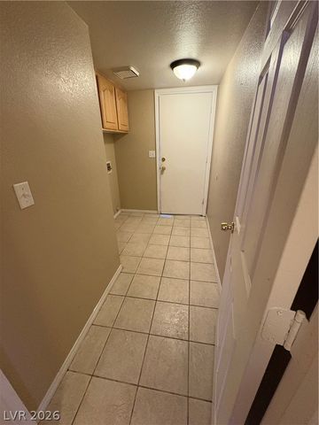 6221 Budnick Circle, Las Vegas, NV 89130