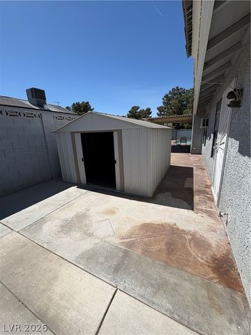 6221 Budnick Circle, Las Vegas, NV 89130