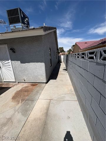 6221 Budnick Circle, Las Vegas, NV 89130