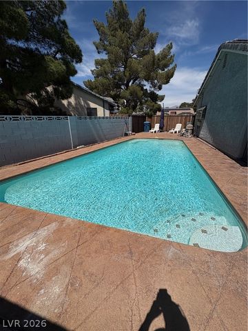 6221 Budnick Circle, Las Vegas, NV 89130