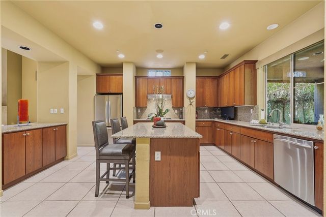 2990 Candlelight Lane, Palm Springs, CA 92264