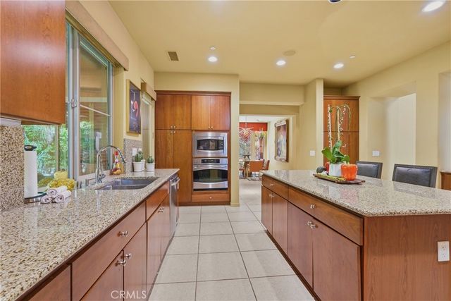 2990 Candlelight Lane, Palm Springs, CA 92264