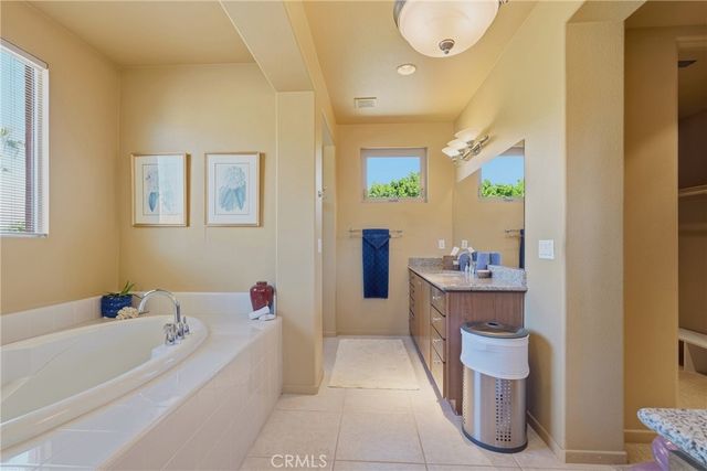 2990 Candlelight Lane, Palm Springs, CA 92264
