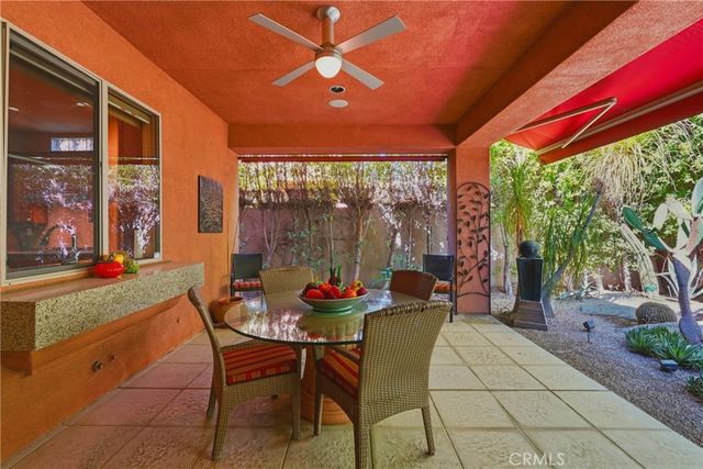 2990 Candlelight Lane, Palm Springs, CA 92264