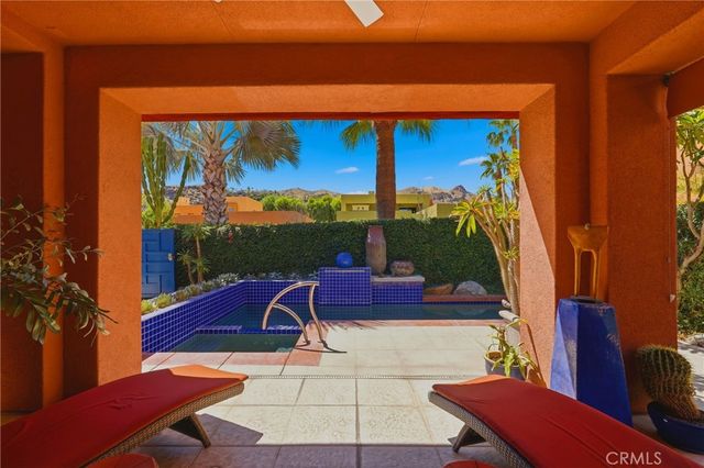 2990 Candlelight Lane, Palm Springs, CA 92264