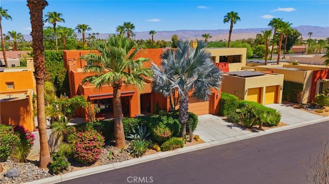 2990 Candlelight Lane, Palm Springs, CA 92264