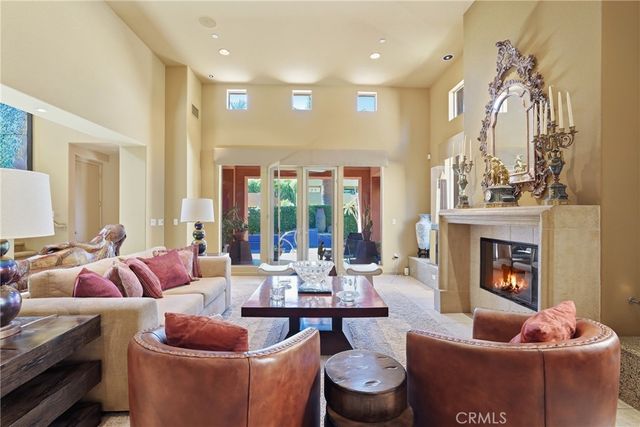 2990 Candlelight Lane, Palm Springs, CA 92264