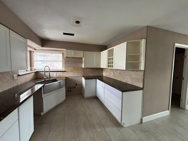 6639 Seaton Valley Drive, Spring, TX 77379