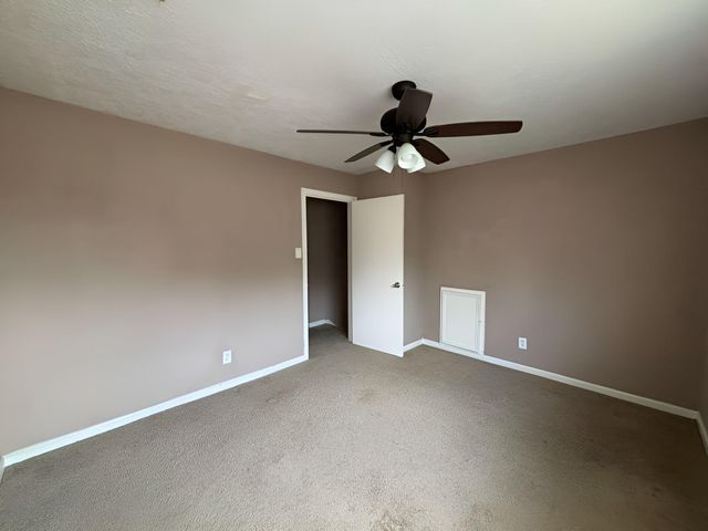 6639 Seaton Valley Drive, Spring, TX 77379