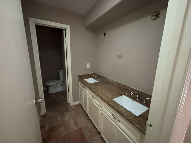 6639 Seaton Valley Drive, Spring, TX 77379