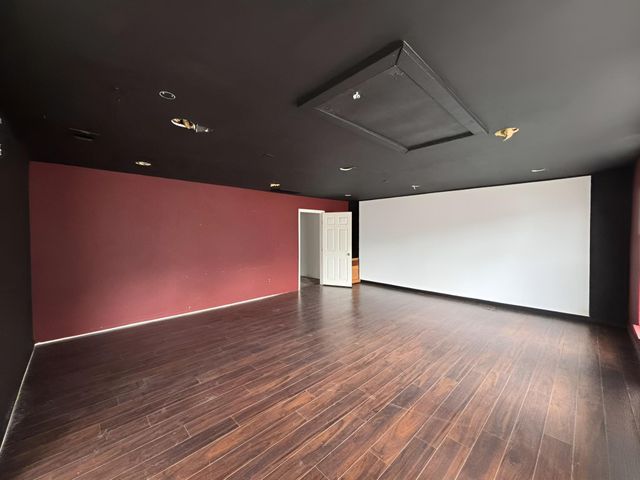 6639 Seaton Valley Drive, Spring, TX 77379