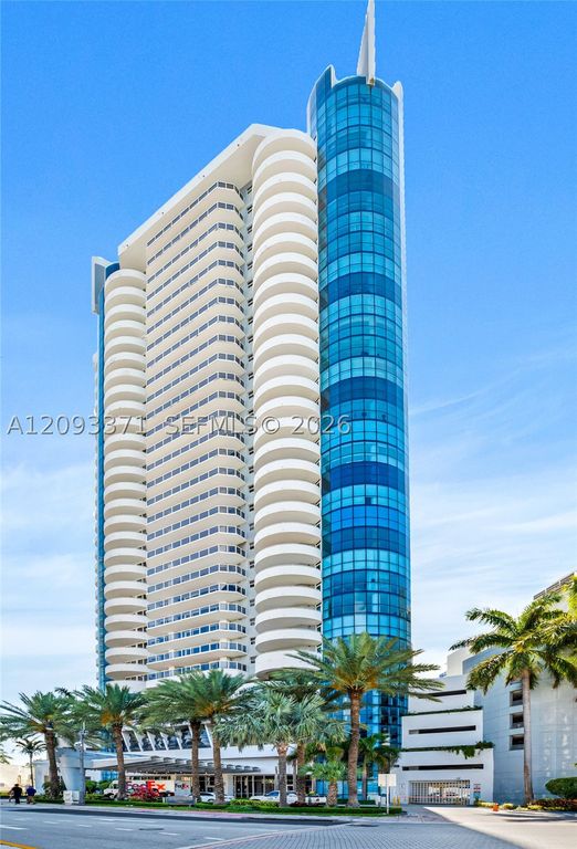 Image 44 of property listing at 6301 Collins Ave 2107, Miami Beach, FL 33141