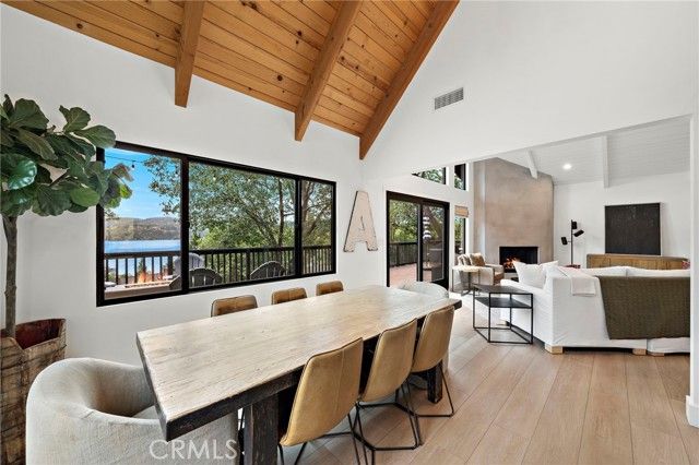 27561 North Bay, Lake Arrowhead, CA 92352