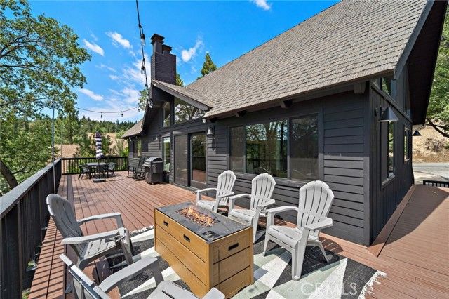 27561 North Bay, Lake Arrowhead, CA 92352
