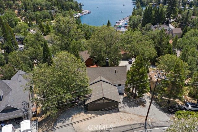 27561 North Bay, Lake Arrowhead, CA 92352