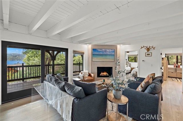 27561 North Bay, Lake Arrowhead, CA 92352