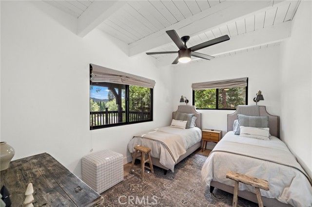 27561 North Bay, Lake Arrowhead, CA 92352