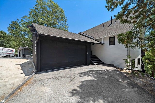 27561 North Bay, Lake Arrowhead, CA 92352