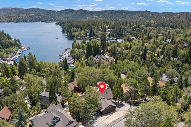 27561 North Bay, Lake Arrowhead, CA 92352