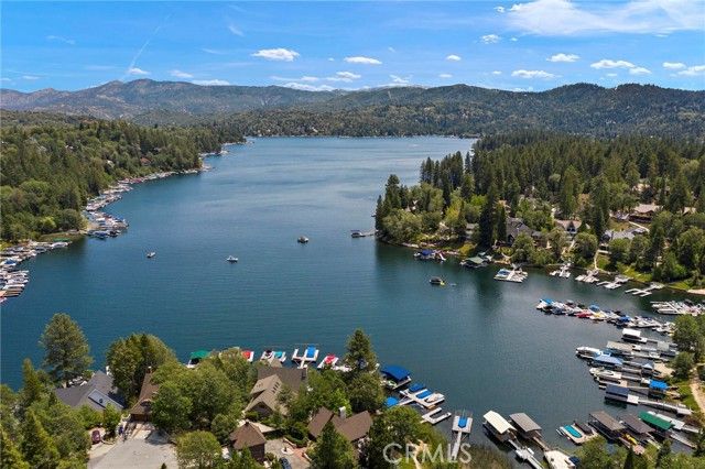 27561 North Bay, Lake Arrowhead, CA 92352