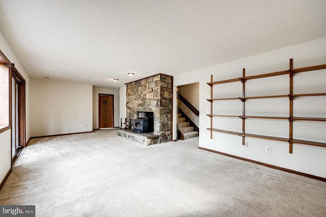 1328 POTOMAC SCHOOL RD, Mclean, VA 22101