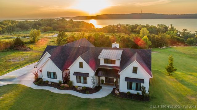 288 Channel Point, Canadian, OK 74432