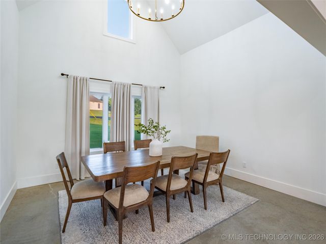 288 Channel Point, Canadian, OK 74432