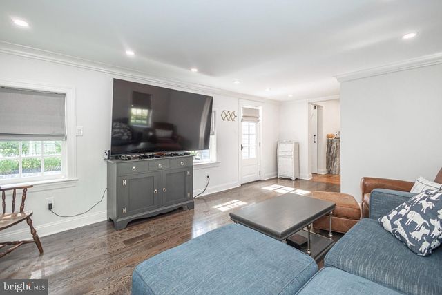 211 COURT ST, Newtown, PA 18940