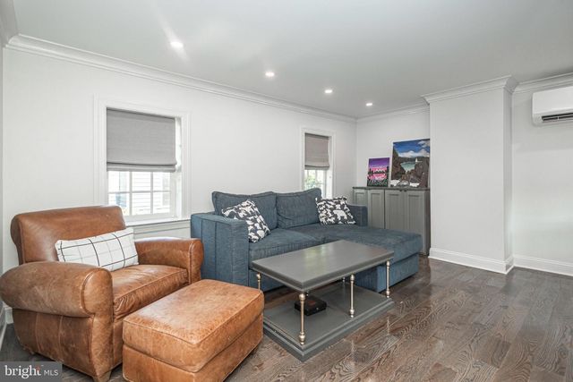 211 COURT ST, Newtown, PA 18940