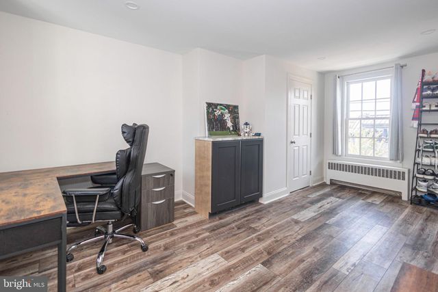 211 COURT ST, Newtown, PA 18940