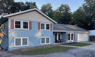 725 N 5th Street, Carlisle, IA 50047