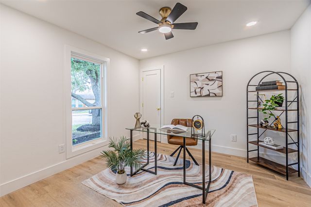 2220 Greenvalley Drive, Carrollton, TX 75007